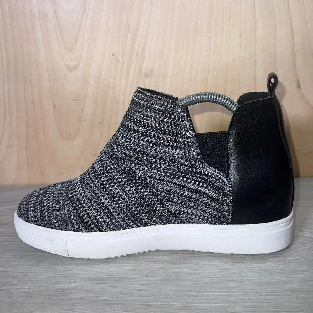 Chelsea & Violet Cielo‎ Knit Wedge Sneakers Grey Women's 8.5M